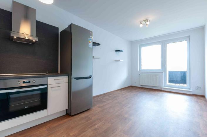 Pronájem bytu 1+kk, Praha - Střížkov, Zakšínská, 26 m2