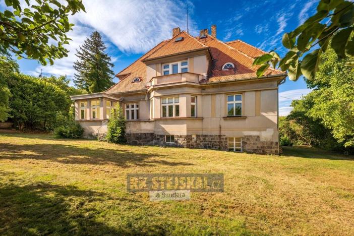 Prodej rodinného domu, Český Krumlov - Plešivec, Horská, 440 m2