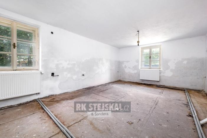 Prodej ubytování, Český Krumlov - Plešivec, Horská, 440 m2