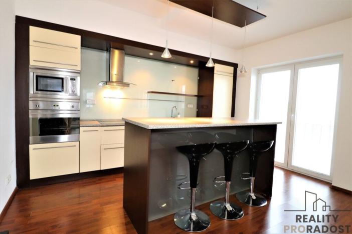 Pronájem bytu 2+kk, Brno - Slatina, Zlínská, 53 m2