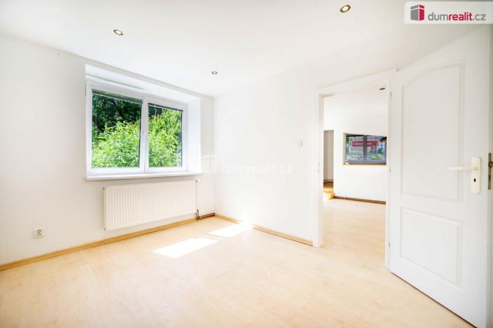 Prodej bytu 4+1, Chlum u Třeboně, 82 m2