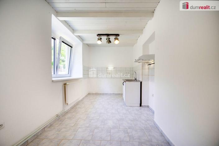 Prodej bytu 4+1, Chlum u Třeboně, 82 m2