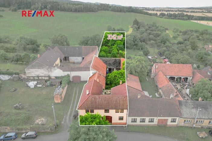 Prodej rodinného domu, Uhřice, 380 m2