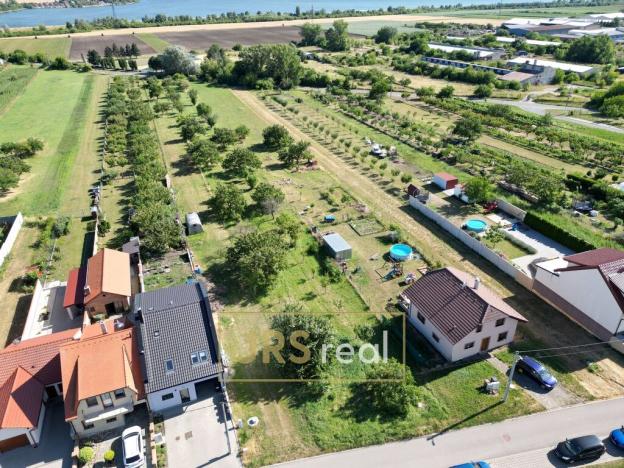 Prodej pozemku pro bydlení, Šakvice, 3491 m2