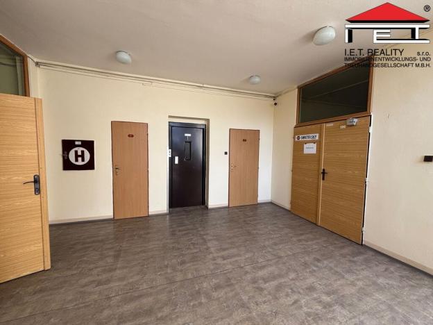 Pronájem kanceláře, Ostrava, Slovenská, 95 m2