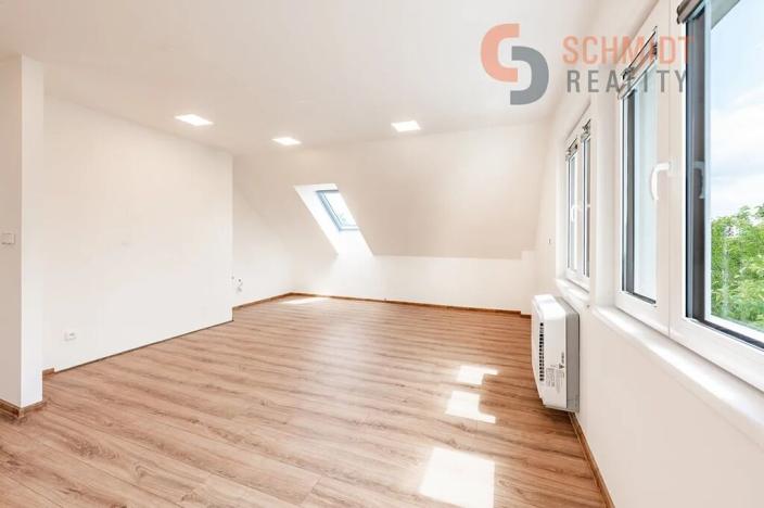 Prodej bytu 3+kk, Lednice, Komenského, 77 m2