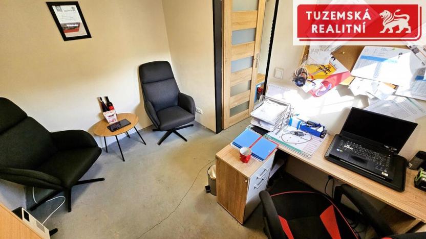 Pronájem garáže, Šternberk, Závodní, 145 m2