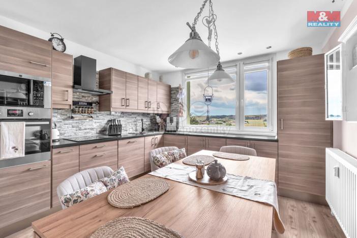 Prodej bytu 3+1, Jičín - Nové Město, Na jihu, 87 m2