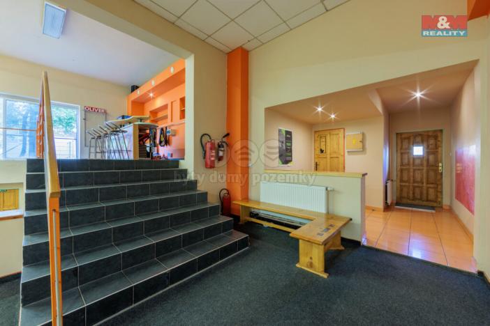 Prodej komerční nemovitosti, Karlovy Vary - Stará Role, Truhlářská, 464 m2