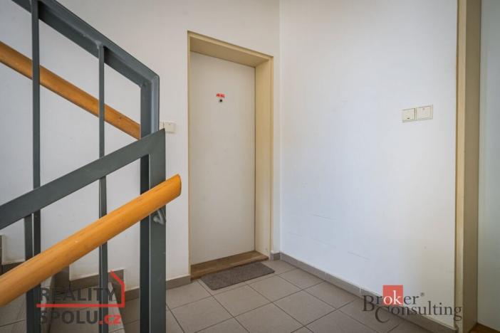 Prodej bytu 2+kk, Praha - Uhříněves, Karla Zicha, 66 m2