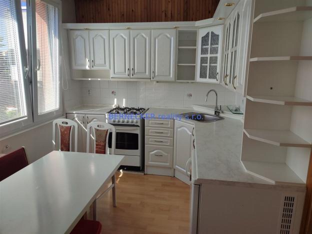 Pronájem bytu 2+1, Hradec Králové, Jungmannova, 66 m2