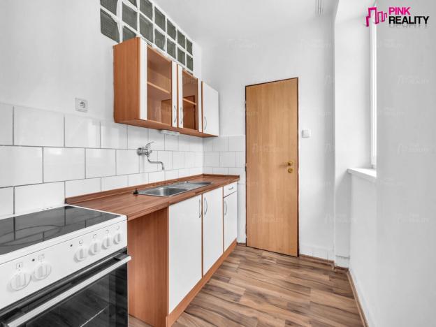 Prodej bytu 2+1, Liberk - Uhřínov, 67 m2