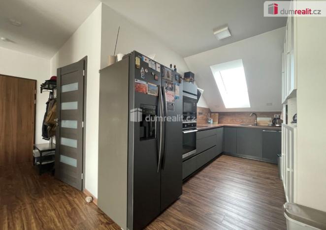 Prodej bytu 3+kk, Opava - Předměstí, Komenského, 85 m2