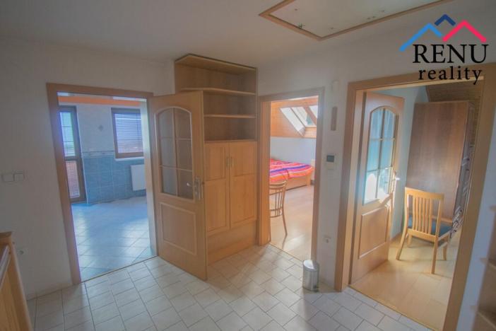 Pronájem rodinného domu, Mnichovo Hradiště, Lomená, 214 m2