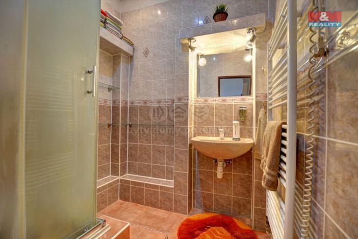 Prodej činžovního domu, Hostinné, Horská, 408 m2