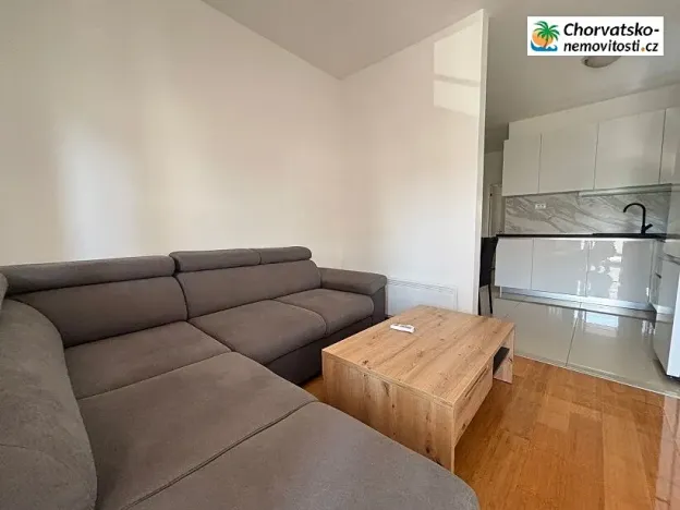 Prodej bytu 4+kk, Novalja, Chorvatsko, 69 m2