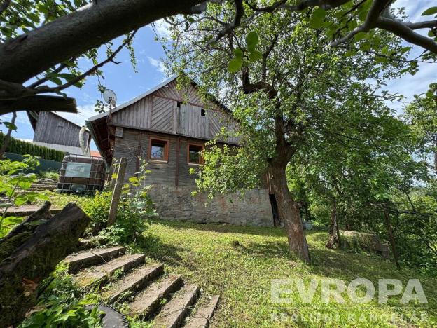 Prodej rodinného domu, Pecka, 75 m2