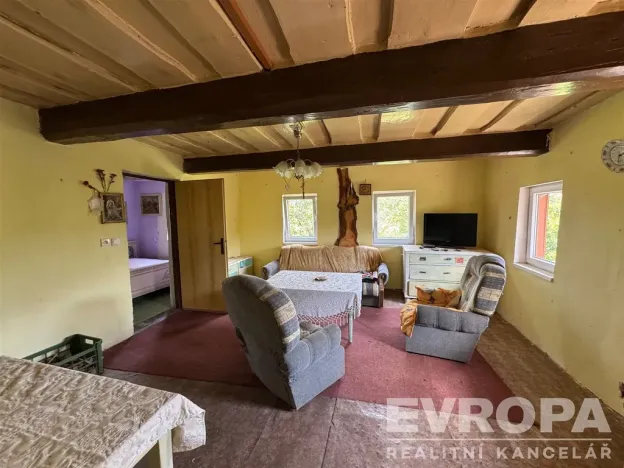 Prodej rodinného domu, Pecka, 75 m2