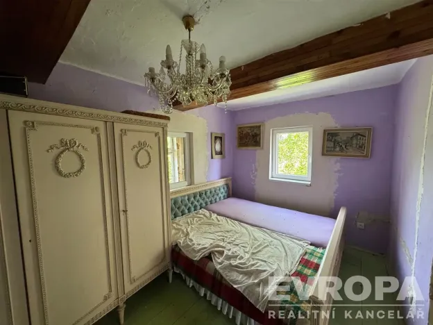 Prodej rodinného domu, Pecka, 75 m2