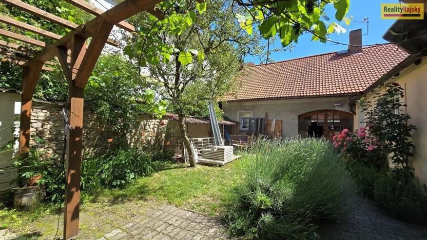 Prodej bytu 3+1, Dobříš, Mírové náměstí, 59 m2