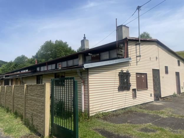 Prodej výrobních prostor, Kozlovice, 507 m2