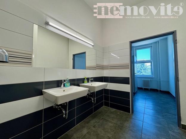 Pronájem kanceláře, Hradec Králové - Pražské Předměstí, Nerudova, 40 m2