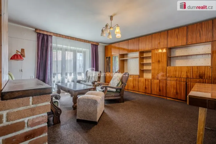 Prodej rodinného domu, Bechlín, 180 m2