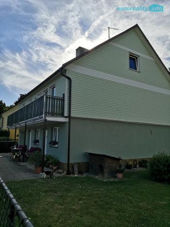 Prodej rodinného domu, Bochov, Lipová, 200 m2