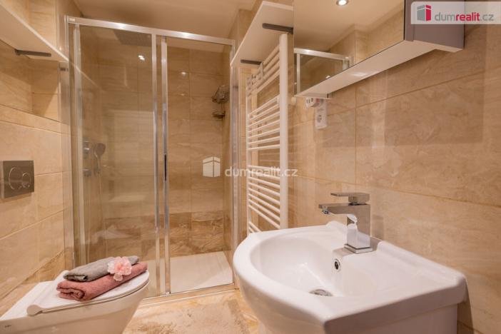 Prodej rodinného domu, Praha - Nebušice, U Gabrielky, 280 m2