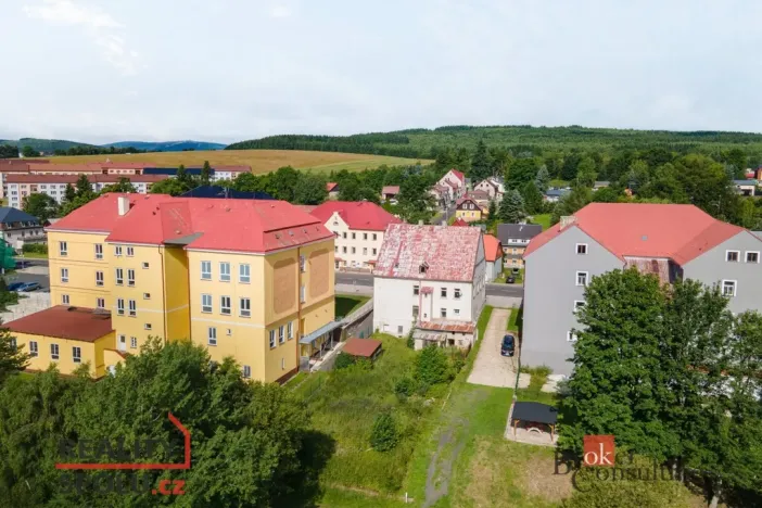 Prodej ubytování, Kovářská, nám. J. Švermy, 520 m2
