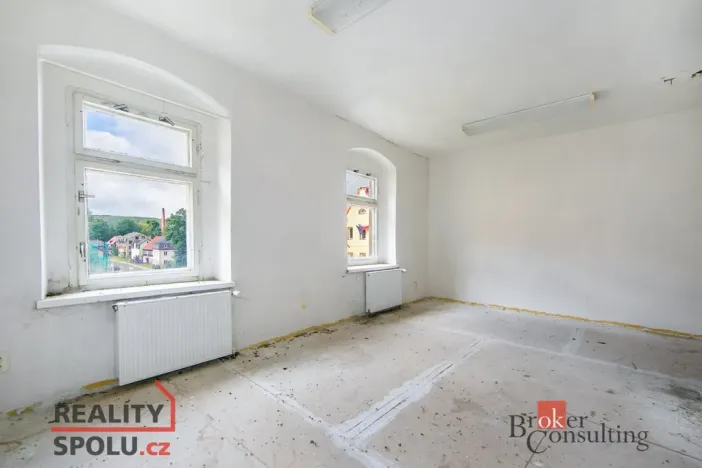 Prodej ubytování, Kovářská, nám. J. Švermy, 520 m2