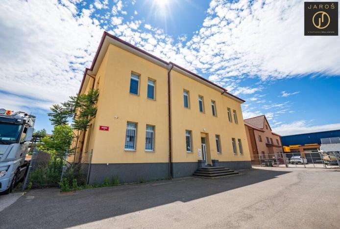 Pronájem kanceláře, Kladno, Huťská, 883 m2