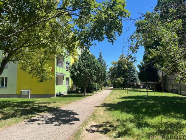 Prodej bytu 1+kk, Postoloprty, Třebízského náměstí, 20 m2