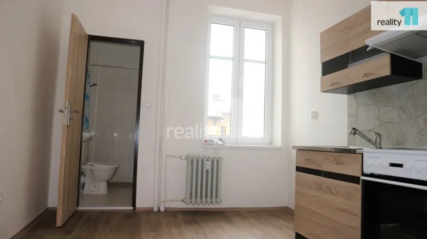 Prodej komerční nemovitosti, Ostrava - Přívoz, Rovná, 1620 m2