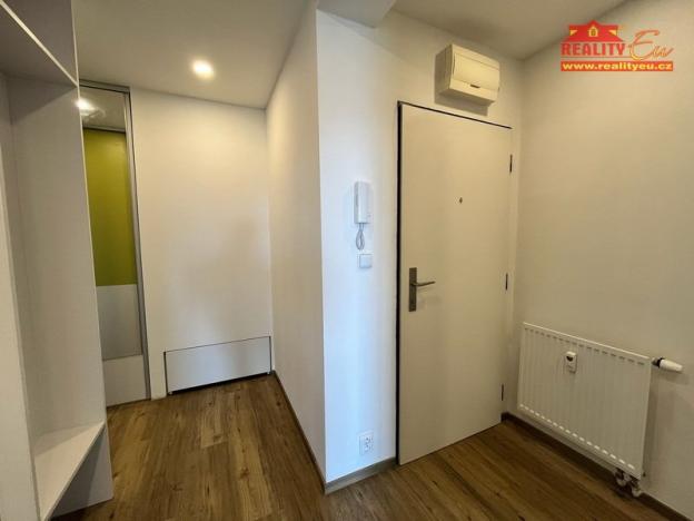 Prodej bytu 3+kk, Praha - Strašnice, Doubravčická, 73 m2