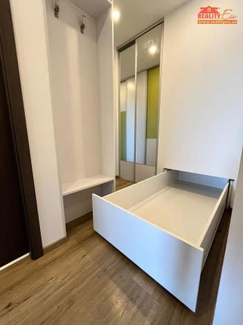 Prodej bytu 3+kk, Praha - Strašnice, Doubravčická, 73 m2