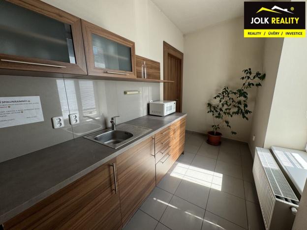 Pronájem kanceláře, Opava, Horní náměstí, 28 m2