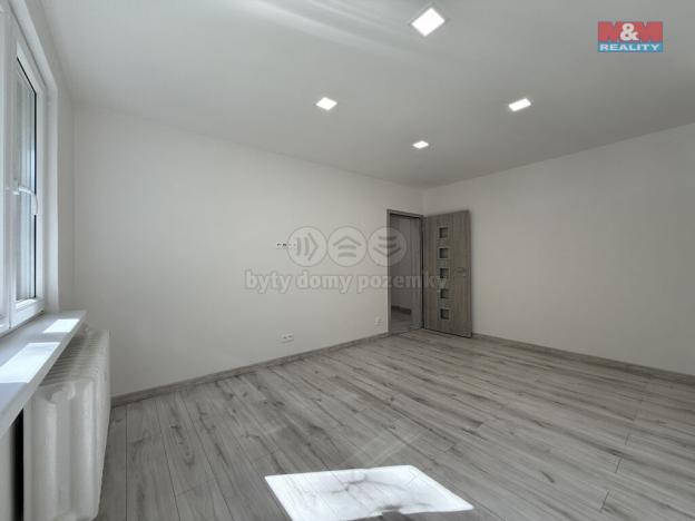 Pronájem bytu 2+1, Karviná - Mizerov, Majakovského, 56 m2