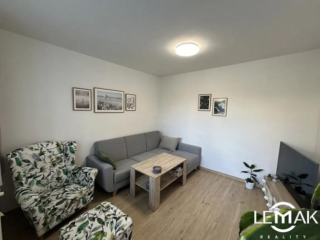 Pronájem bytu 2+1, Olomouc, Kmochova, 55 m2