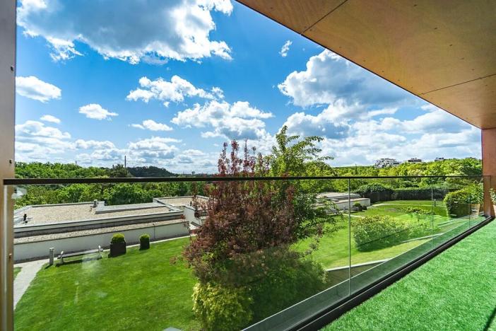 Prodej bytu 3+kk, Praha, Mezitraťová, 65 m2