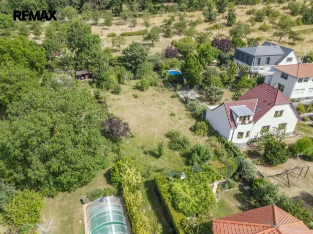 Prodej pozemku pro bydlení, Praha, Podéšťová, 1028 m2