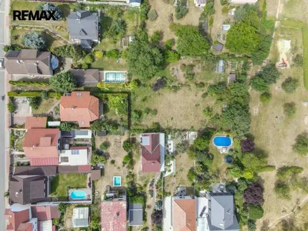 Prodej pozemku pro bydlení, Praha, Podéšťová, 1028 m2