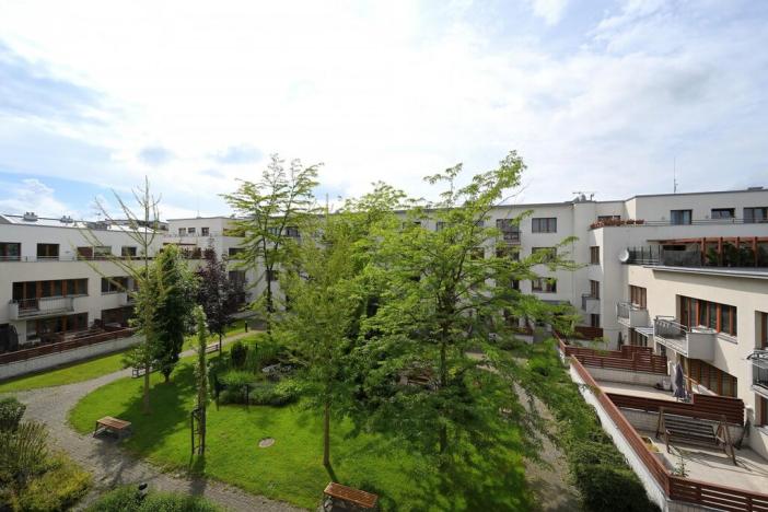 Pronájem bytu 2+kk, Praha - Zbraslav, Neumannova, 40 m2