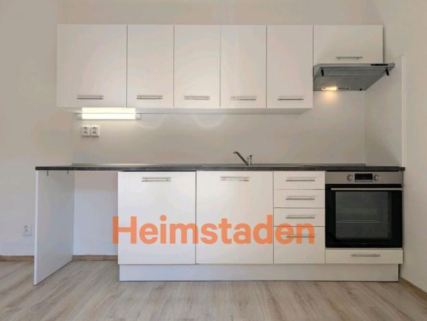 Pronájem bytu 2+1, Ostrava - Poruba, Komenského, 55 m2