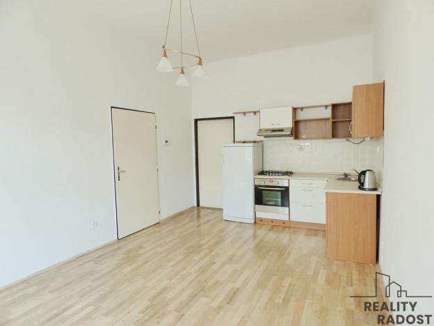 Pronájem bytu 2+kk, Praha - Vršovice, 28. pluku, 54 m2