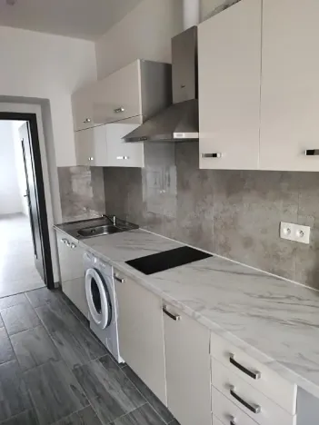 Pronájem bytu 2+kk, Praha - Smíchov, Radlická, 44 m2