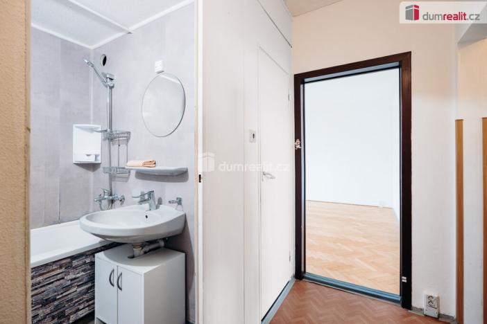 Prodej bytu 3+1, Břeclav - Charvátská Nová Ves, Na Valtické, 68 m2