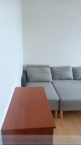Pronájem pokoje, Praha - Kobylisy, Klapkova, 17 m2