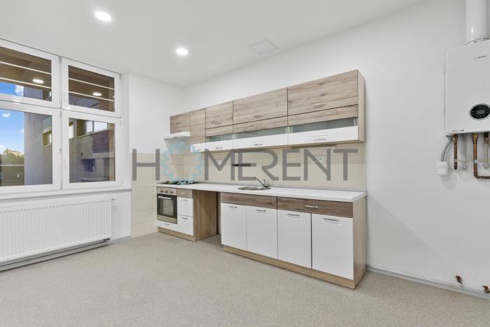 Prodej bytu 3+1, Liberec - Liberec III-Jeřáb, nám. Soukenné, 106 m2