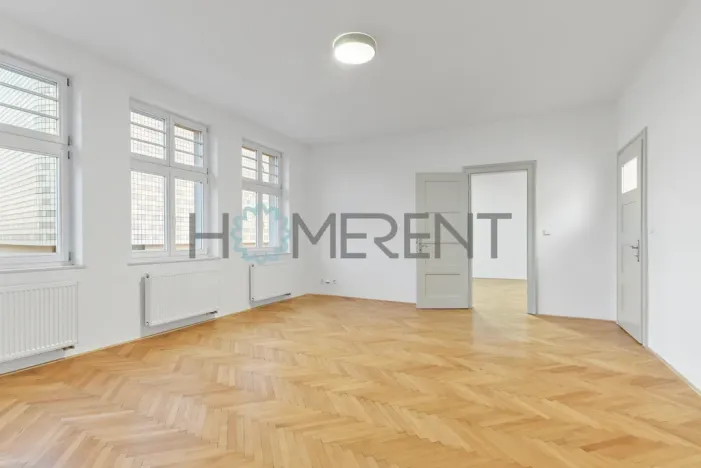 Prodej bytu 3+1, Liberec - Liberec III-Jeřáb, nám. Soukenné, 106 m2